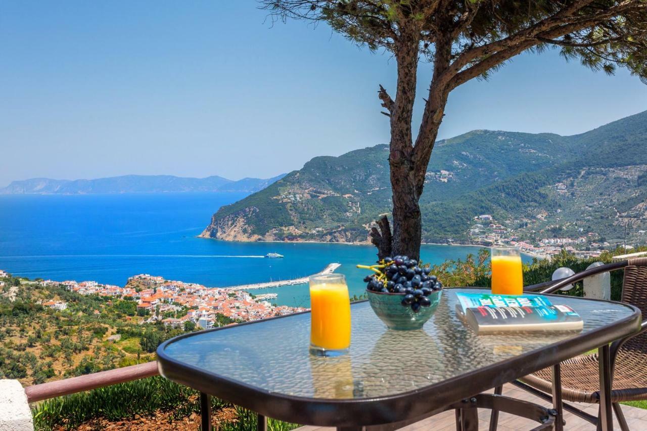 Villa Savvina Skopelos stad Exteriör bild
